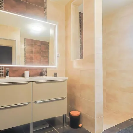 Dom wakacyjny Gina *